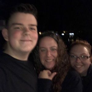 Meet your Posher, April